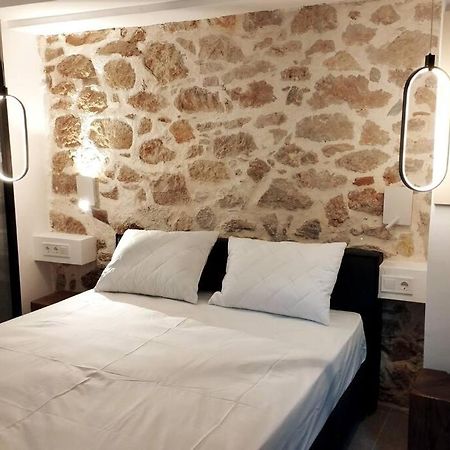 Χώρος Με Επιλεκτική Λιτότητα Και Χαμάμ Διαμέρισμα Αθήνα Εξωτερικό φωτογραφία